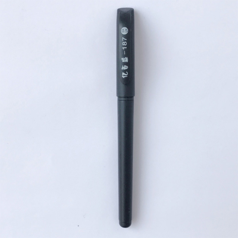 0.5mm黑色中性笔-03
